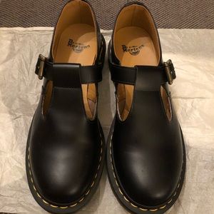 Dr. Martens Polley Mary Jane Black 8 Like New